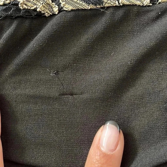 Black dress with lace top - Picture 10 of 10